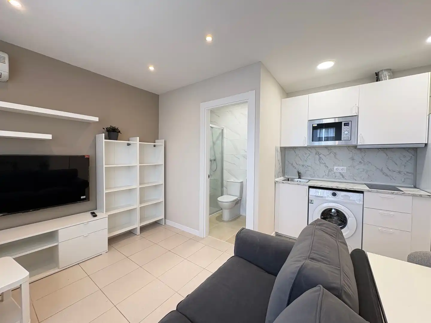 Habitación de Estudio de alquiler en Arnedo con Aire acondicionado, Calefacción y Amueblado