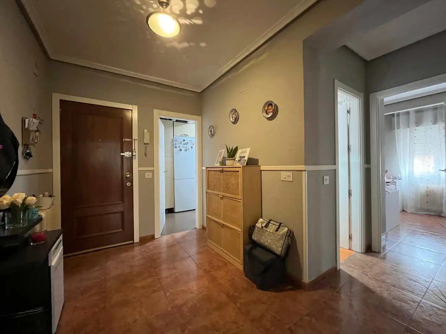 Wohnung zum Verkauf in Tomelloso mit Heizung, Terrasse und Schwimmbad