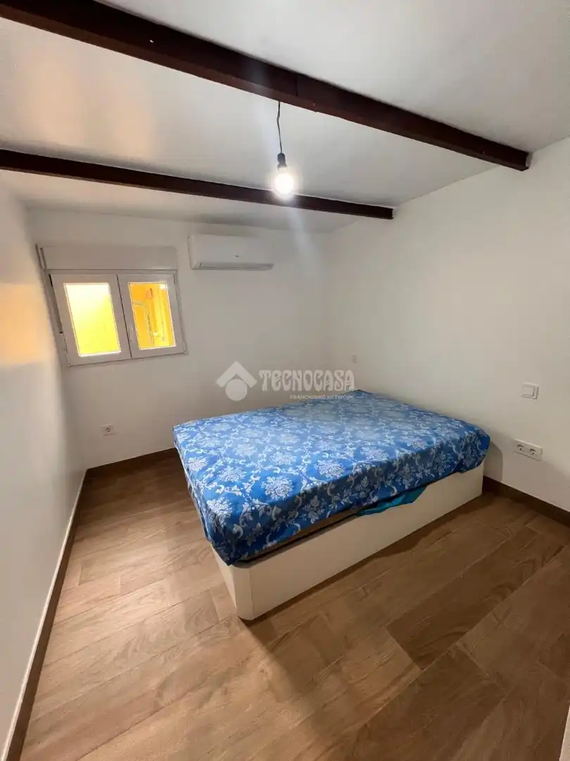 Dormitori de Casa o xalet en venda en Talavera de la Reina amb Aire condicionat, Calefacció i Jardí privat