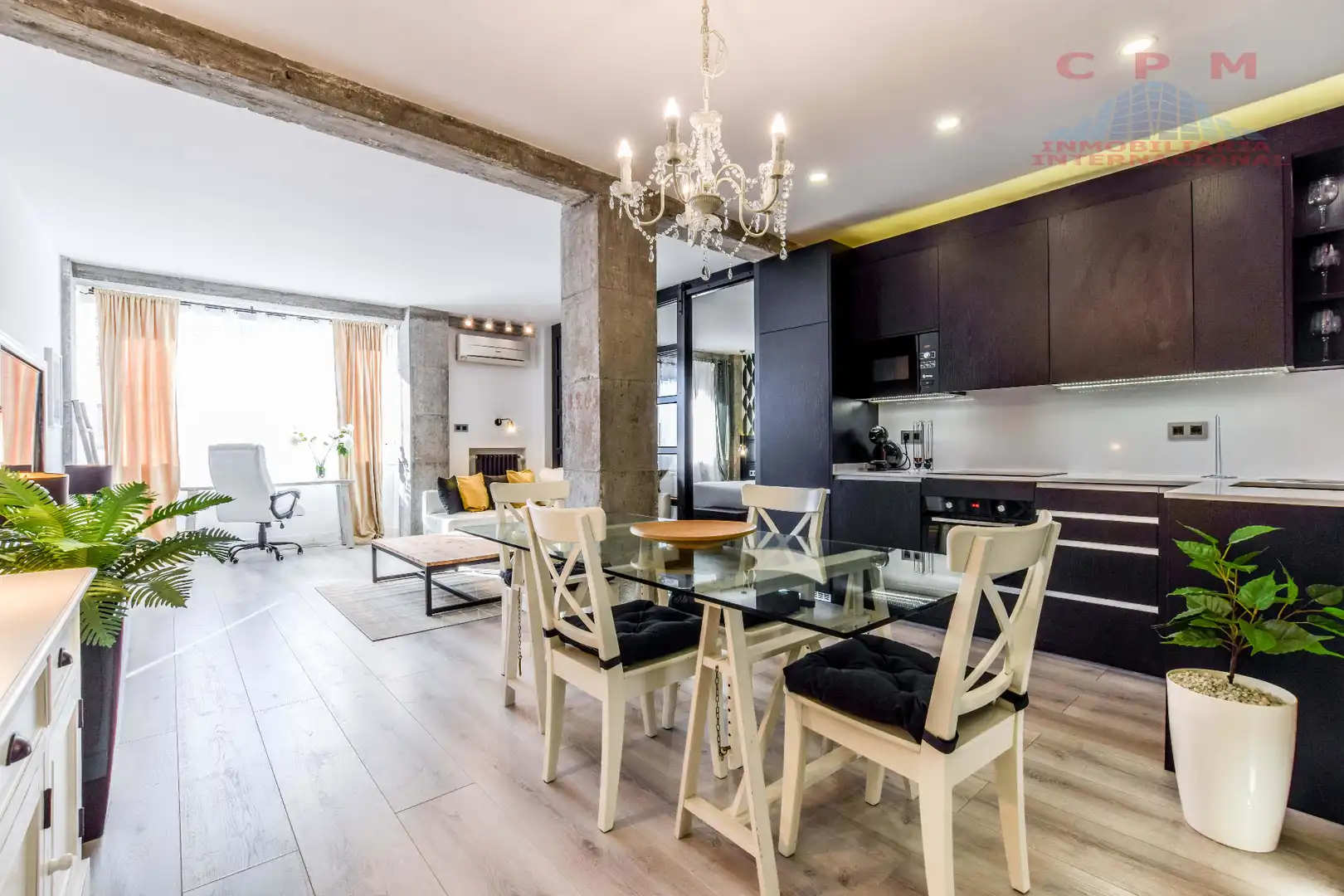 Living room of Flat for sale in Chamartín