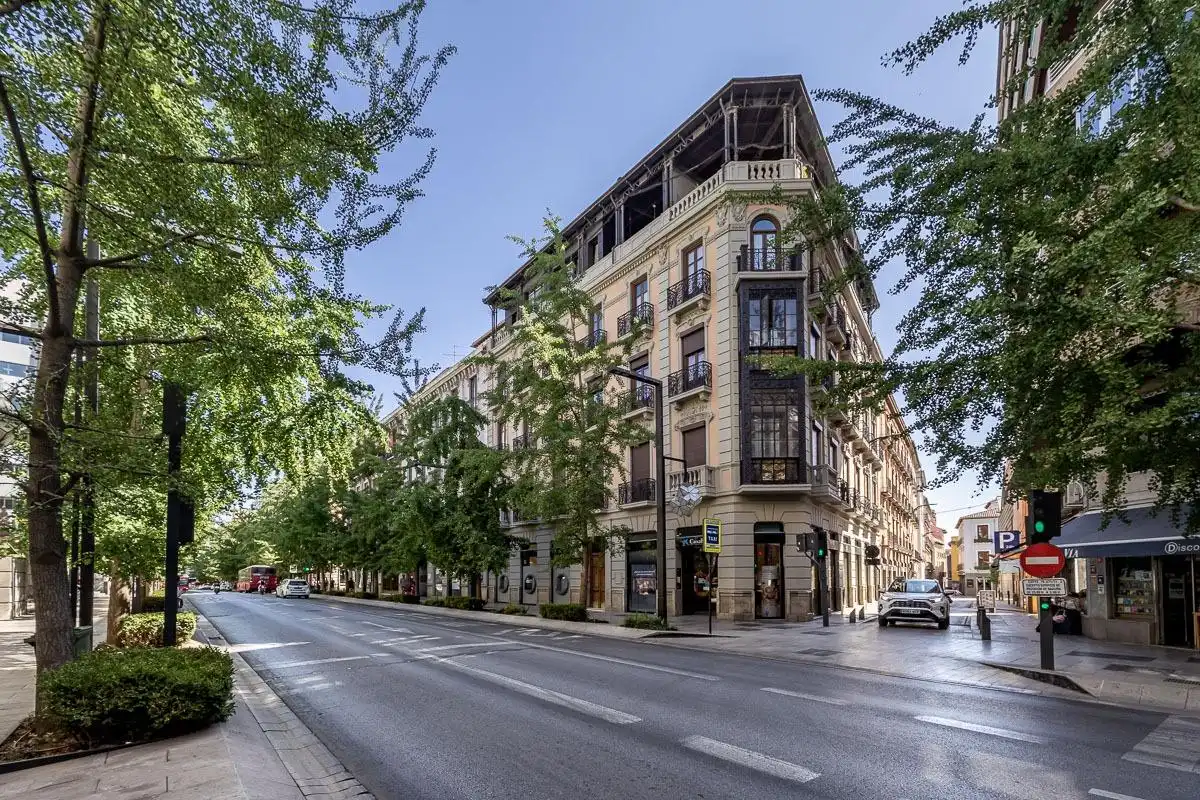 Piso con terraza en alquiler en Centro