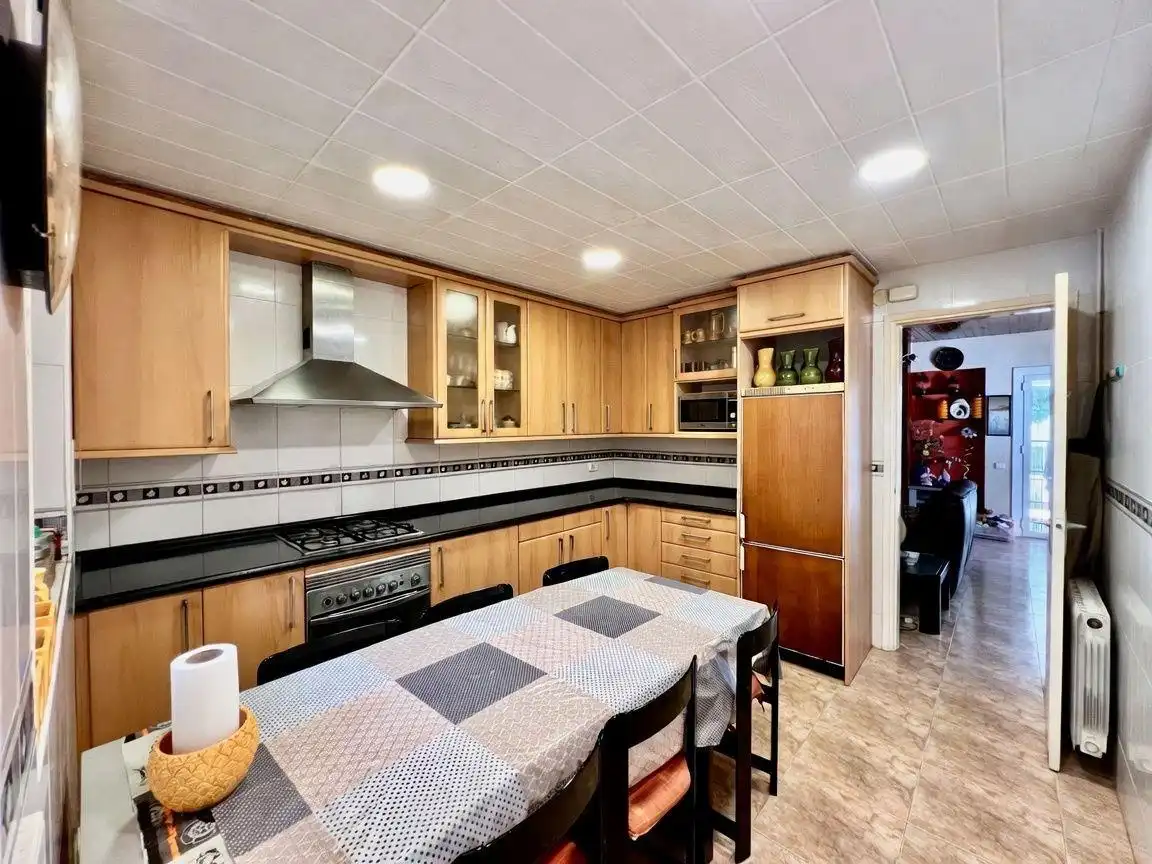Kitchen of Houses for sale in Roda de Berà  with Heating, Private garden and Terrace
