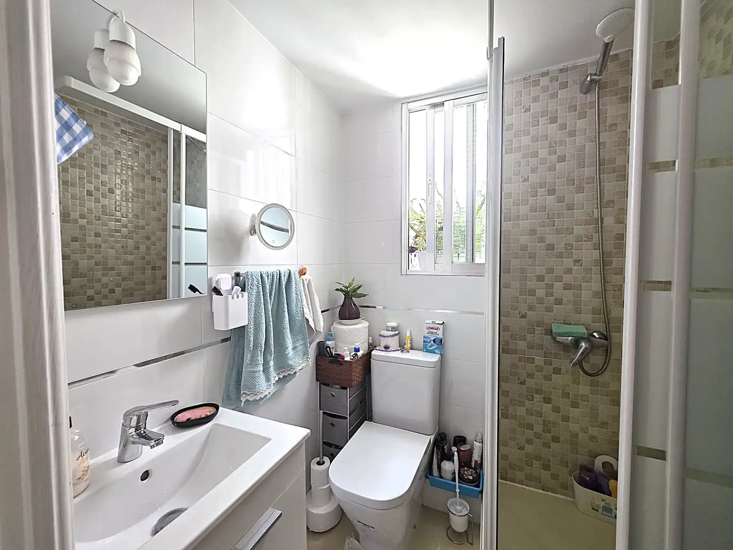 Baño de Piso en venta en Madrid con Calefacción y Amueblado