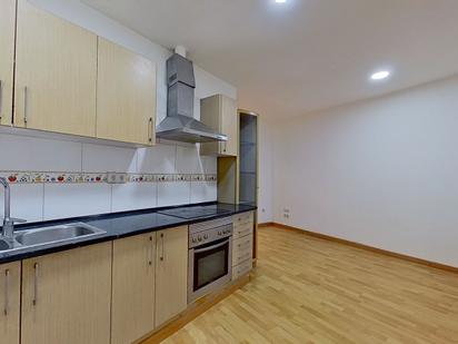 Kitchen of Flat for sale in Manresa  with Parquet flooring, Terrace and Oven