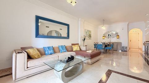 Foto 3 de Piso en venta en Avenida de Julio Iglesias, S/n, Puerto Banús, Marbella