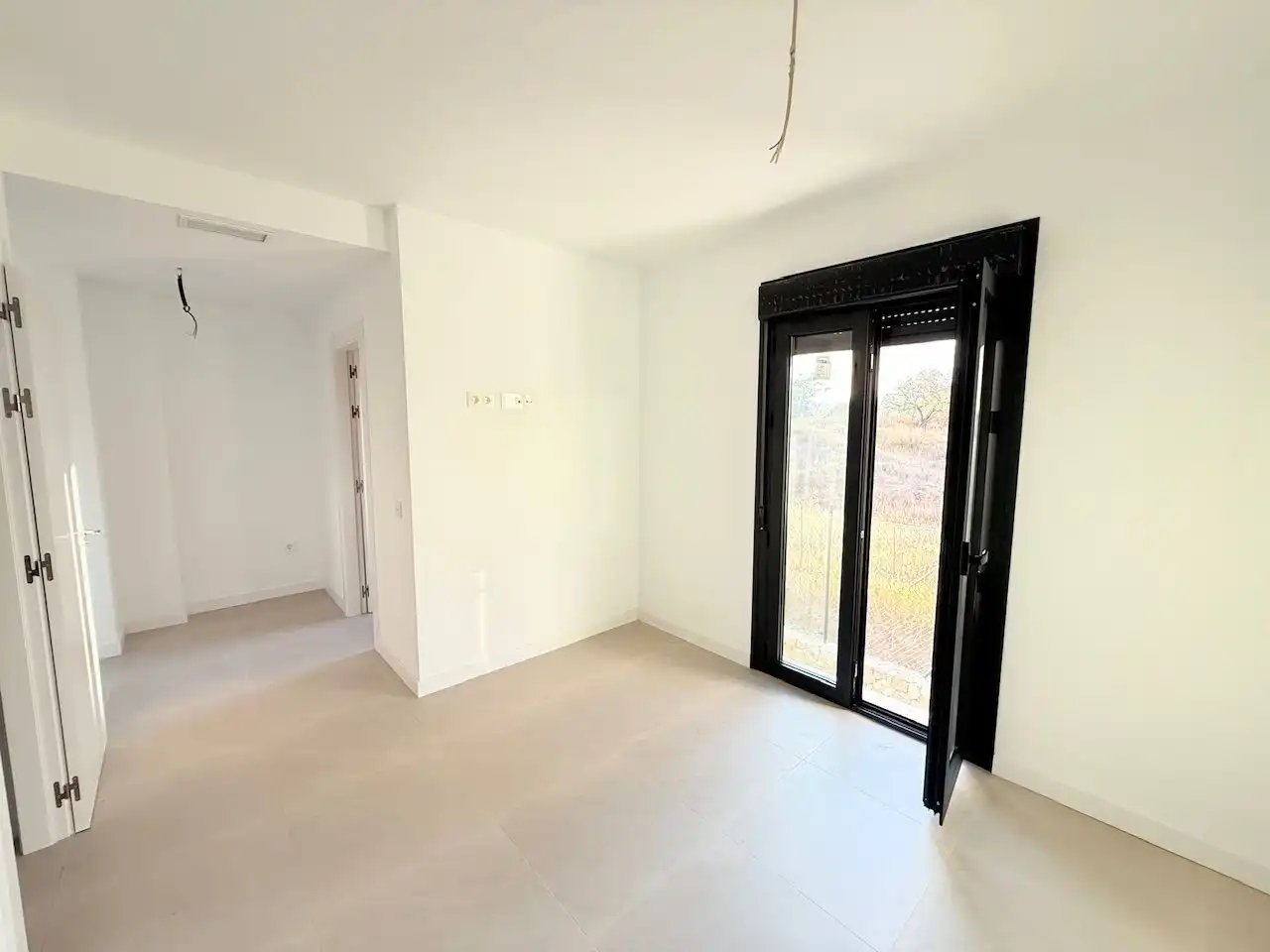 Habitación de Casa adosada en venta en Vélez-Málaga con Jardín privado y Piscina comunitaria