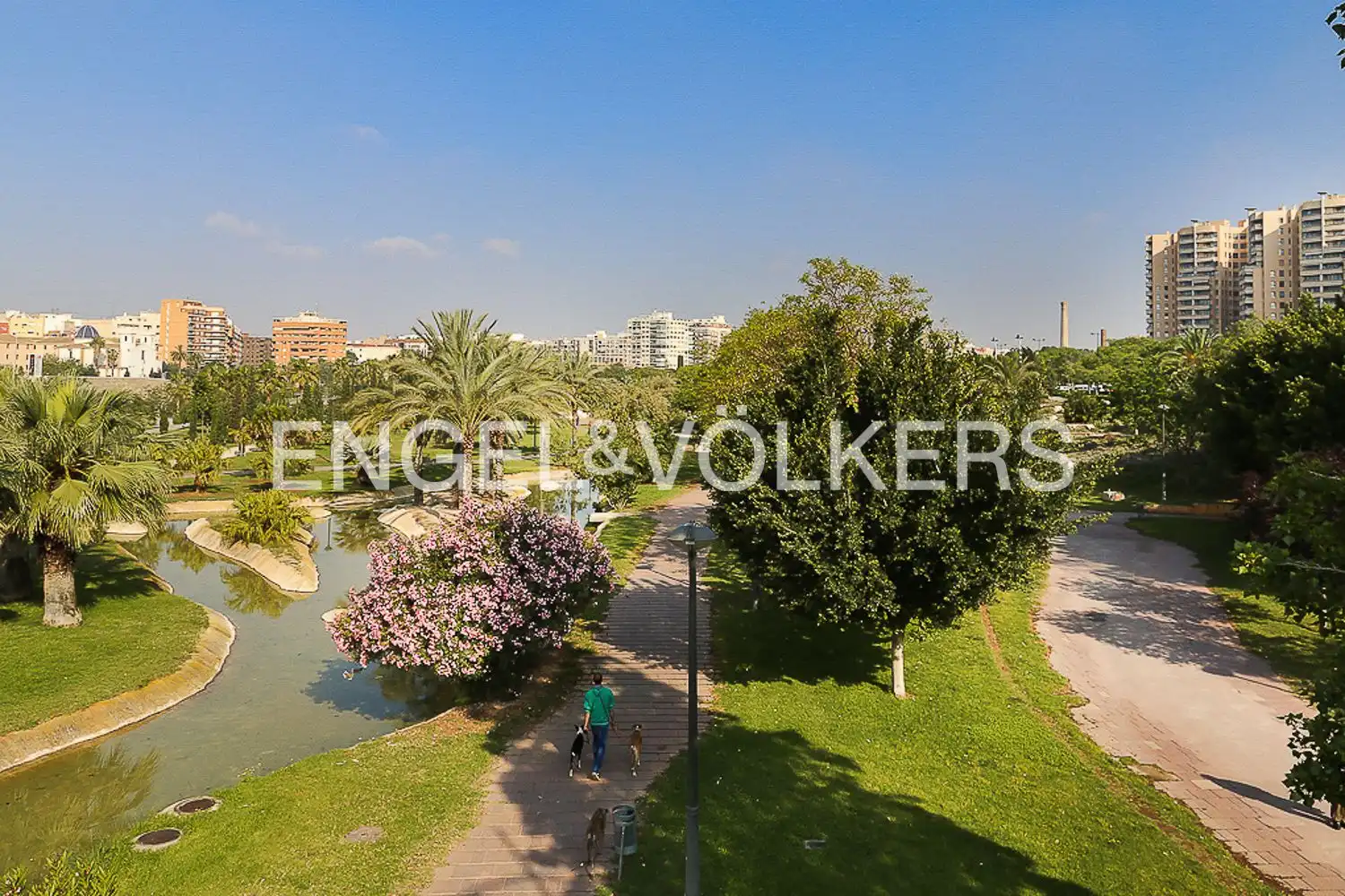 Exterior view of Attic for sale in Valencia  with Air Conditioner, Heating and Terrace