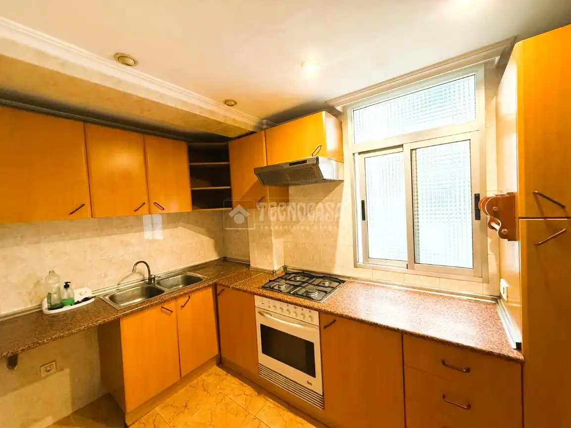 Cocina de Piso en venta en Valencia con Aire acondicionado, Calefacción y Balcón