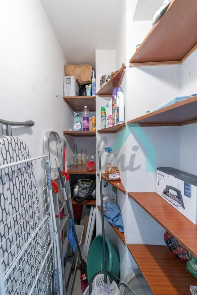 Flat for rent in Oviedo   with Heating, Parquet flooring and Furnished