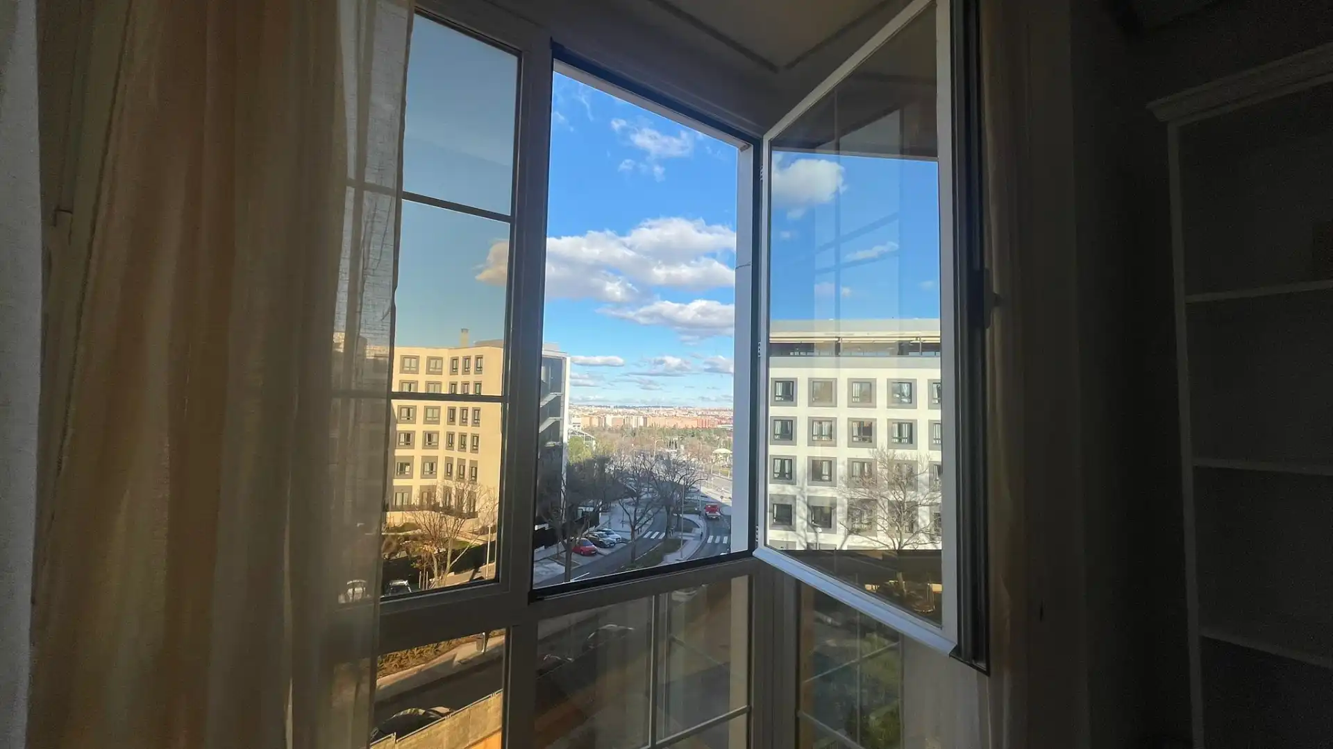 Vista exterior de Pis de lloguer en Madrid amb Aire condicionat, Calefacció i Traster