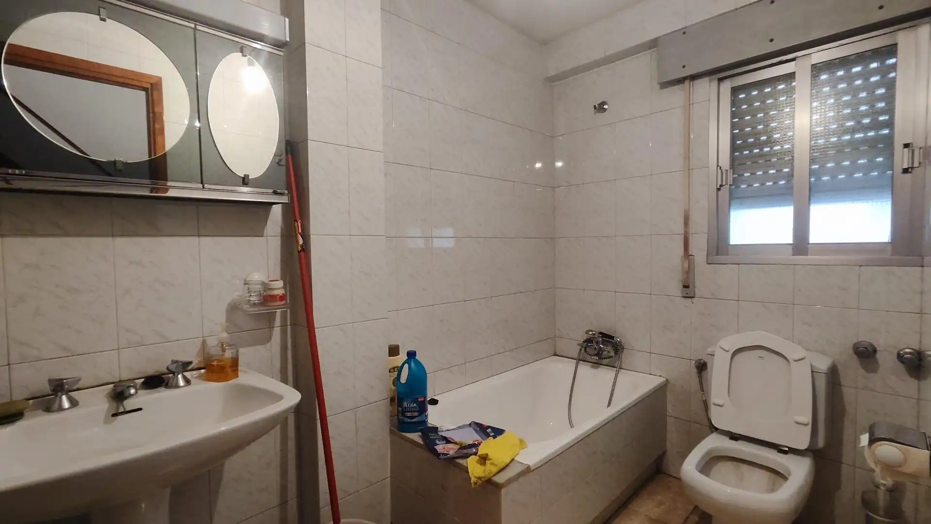 Baño de Casa o chalet en venta en León Capital  con Calefacción y Terraza