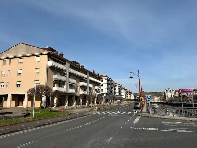 Local comercial de lloguer a Zumaia, imagen 9