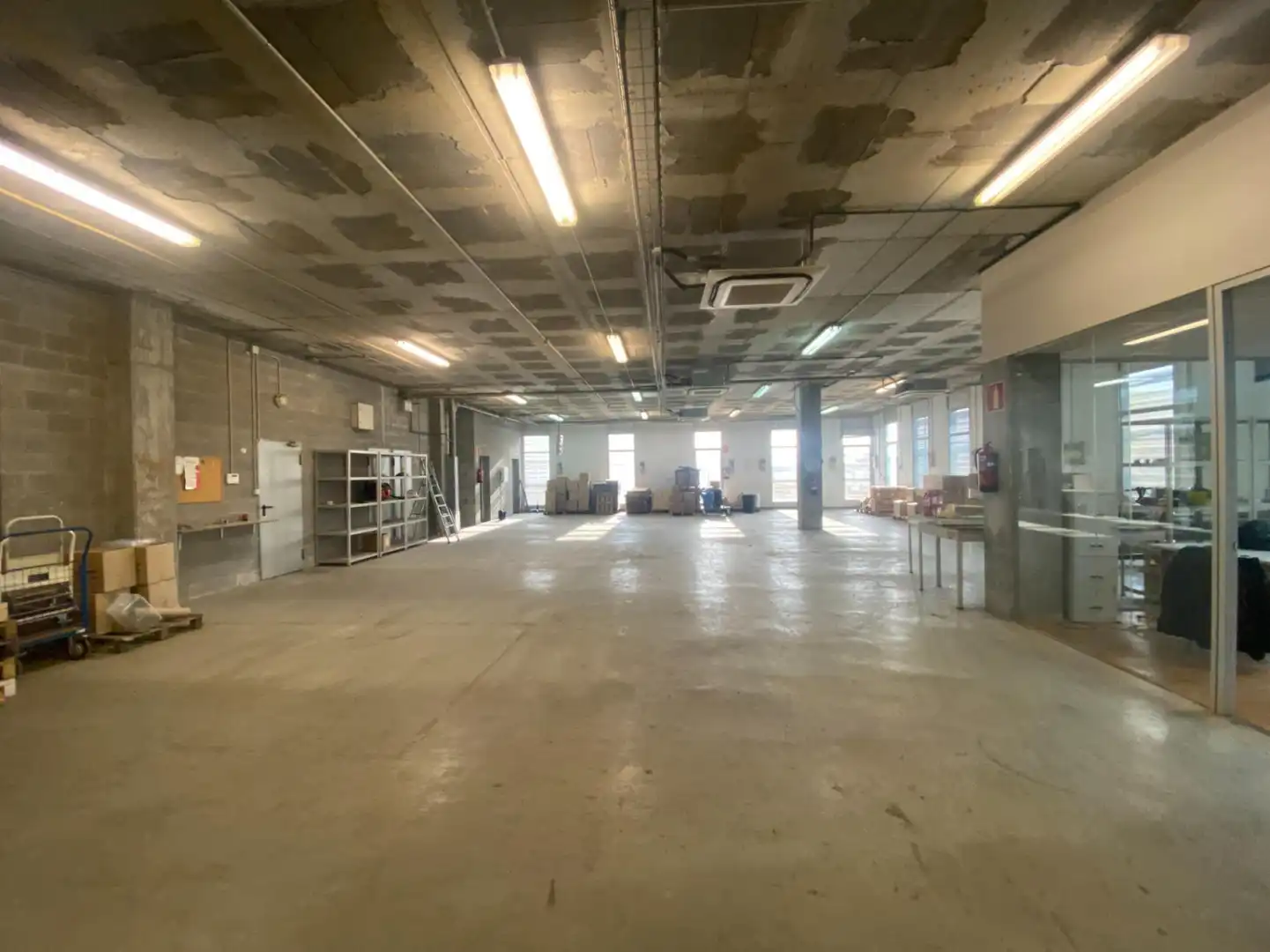 Nau industrial en venda a Hospitalet de Llobregat -  SALVADOR ESPRIU DE, imagen 4