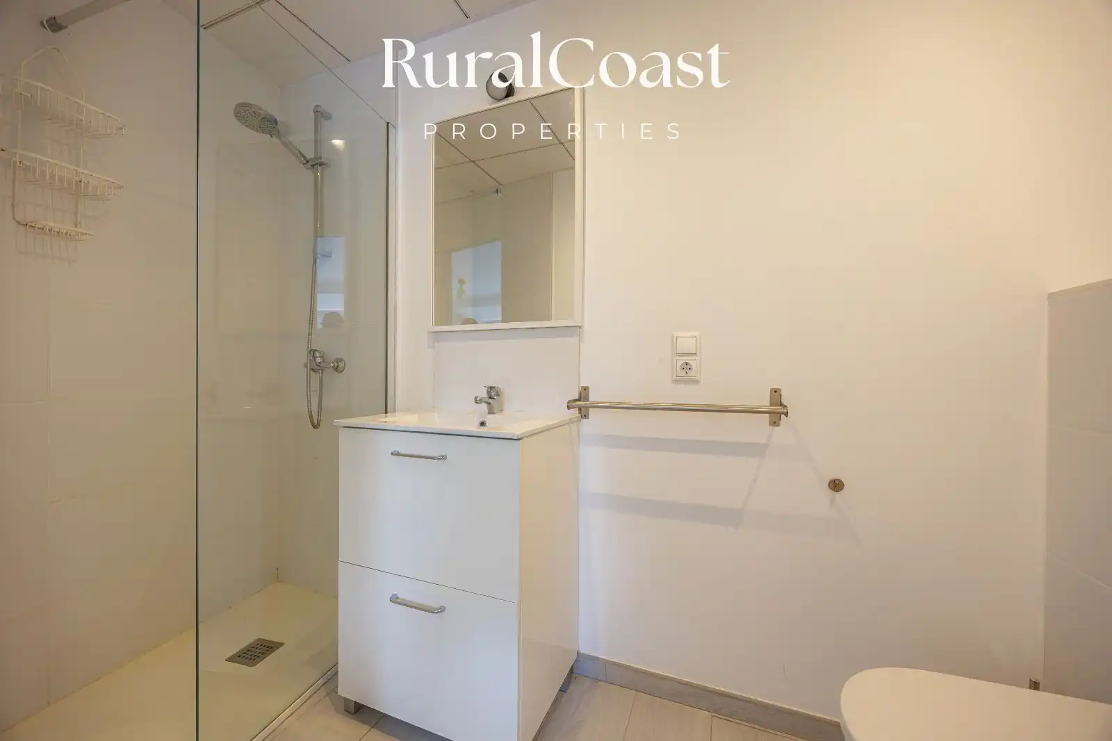 Bathroom of Detached homes for sale in El Campello  with Air Conditioner, Heating and Terrace