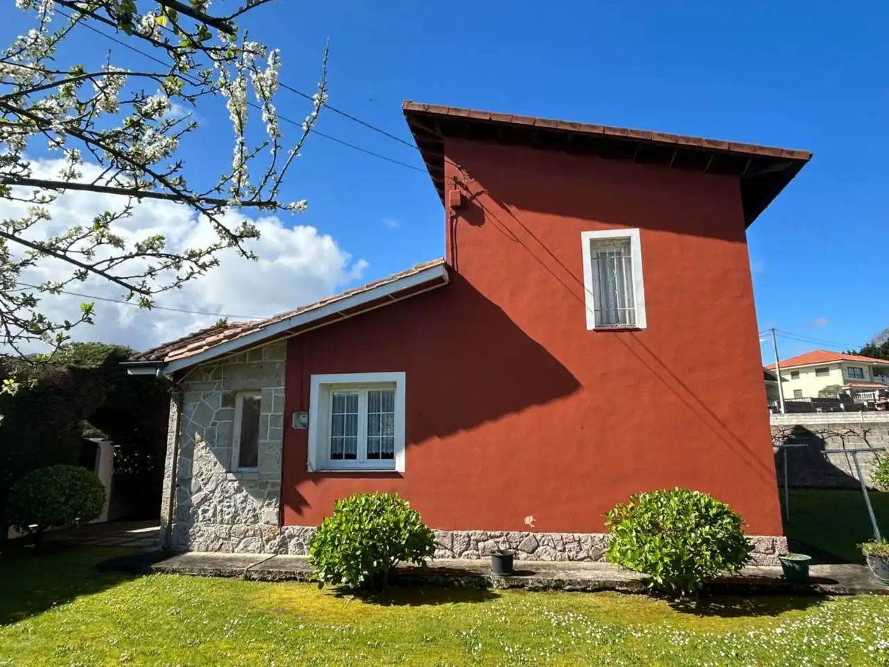 Haus oder Chalet zum Verkauf in Calle celoriu, Celorio - Poó - Parres