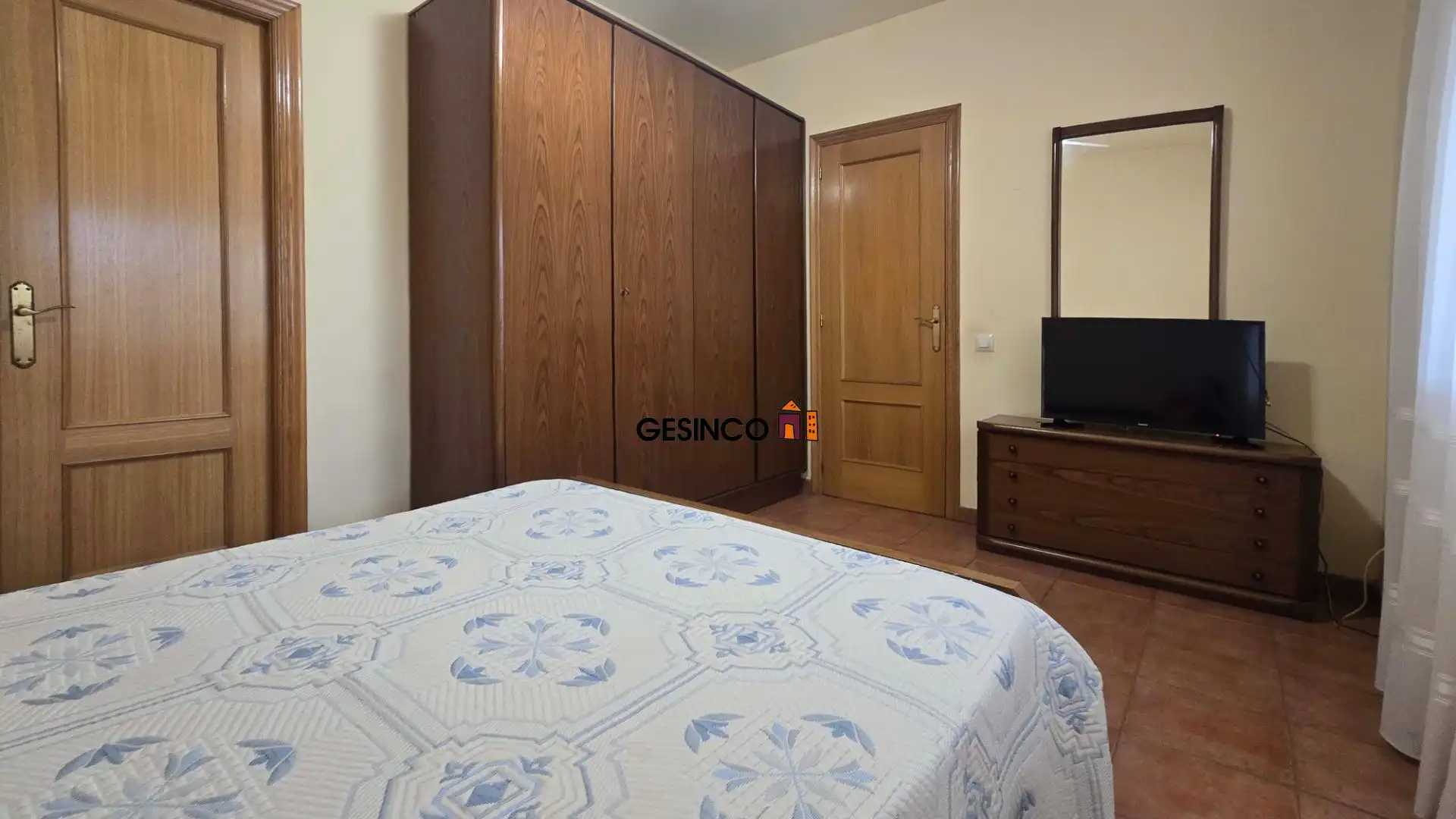 Bedroom of Houses for sale in Ontinyent  with Air Conditioner, Private garden and Storage room