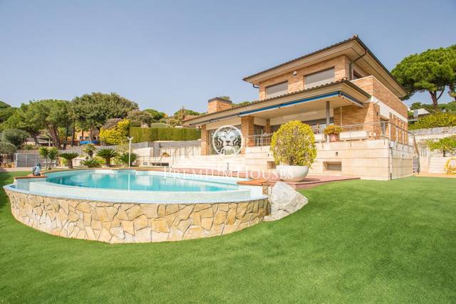 Casa-chalet en Venta en Sant Vicenç Centre