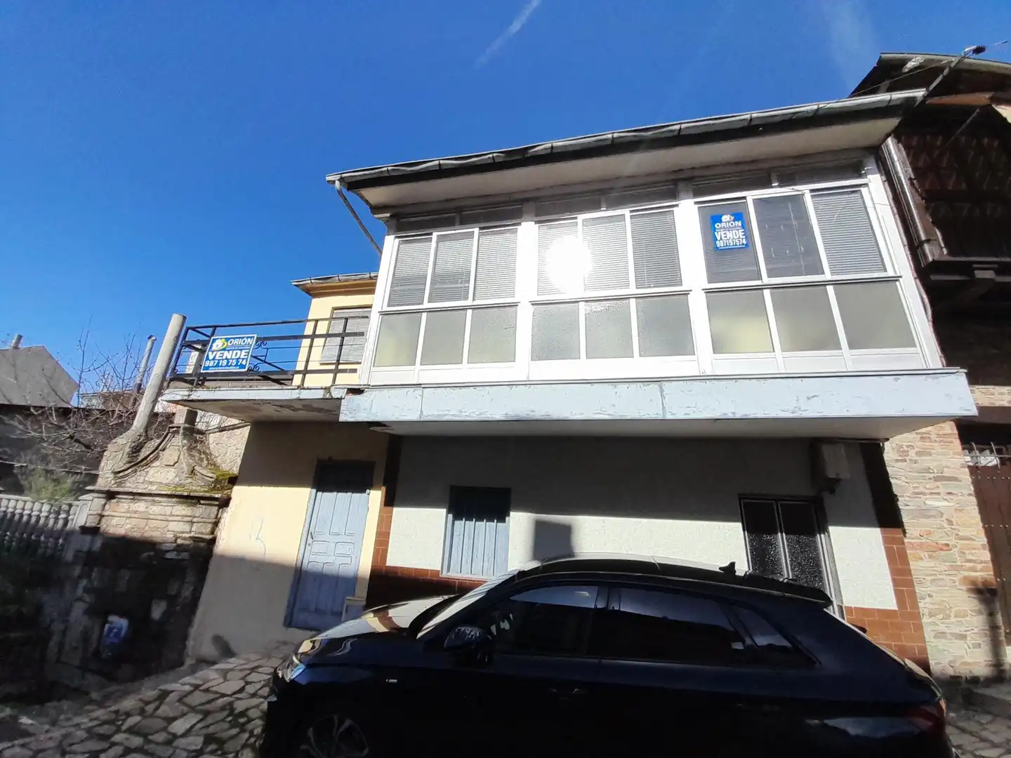 Vista exterior de Casa o chalet en venta en Cacabelos con Jardín privado, Terraza y Balcón