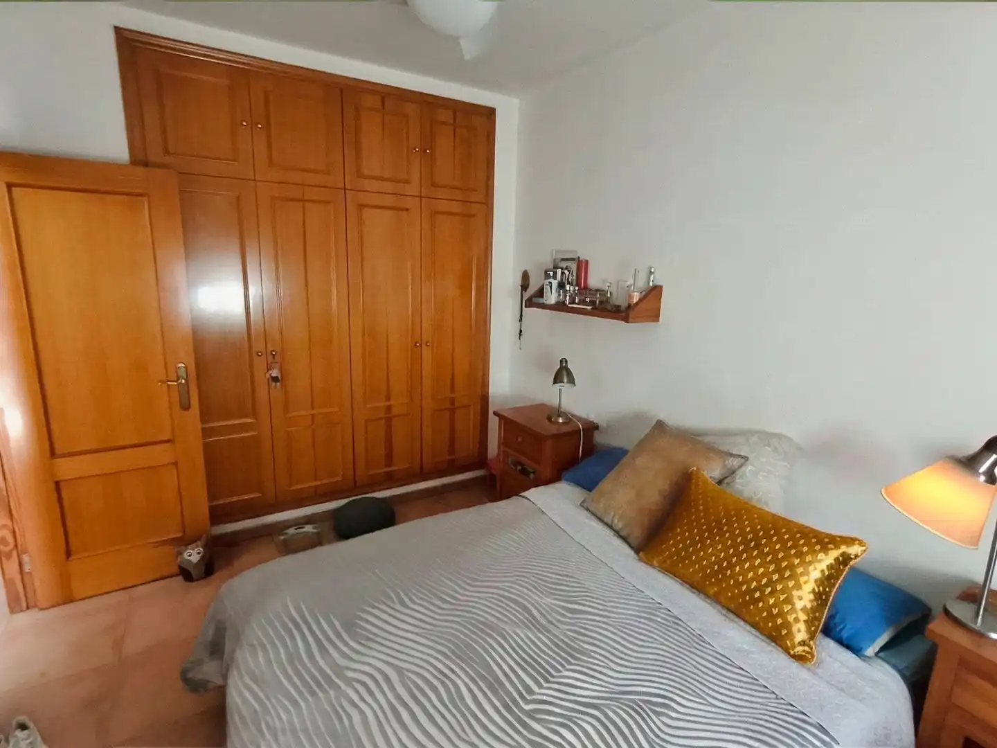 Dormitori de Casa o xalet en venda en Burjassot amb Aire condicionat, Terrassa i Forn
