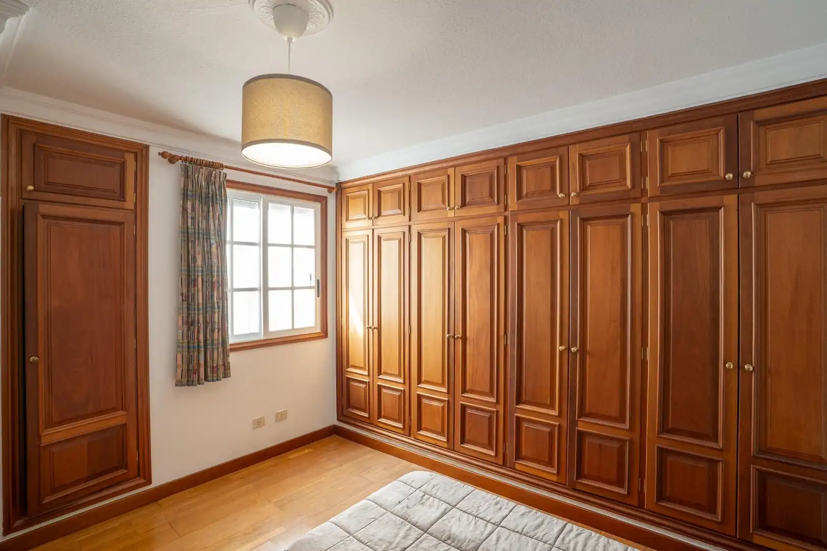 Bedroom of Houses for sale in San Cristóbal de la Laguna  with Air Conditioner, Terrace and Storage room