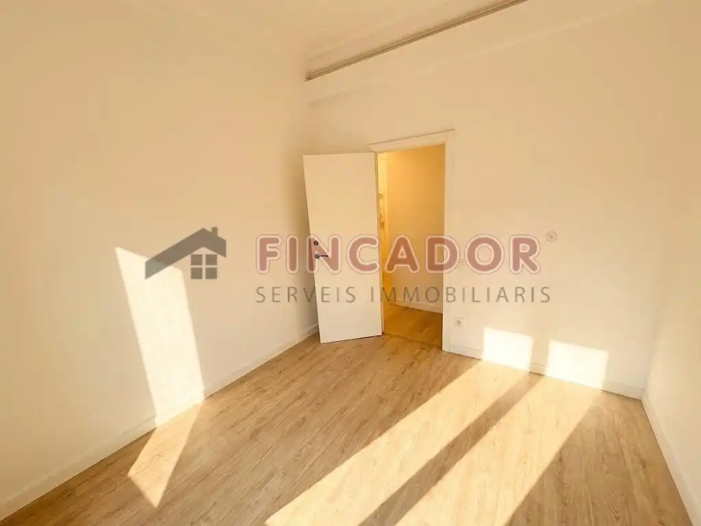 Piso con terraza en venta en Passeig de Joan de Borbó, imagen 15