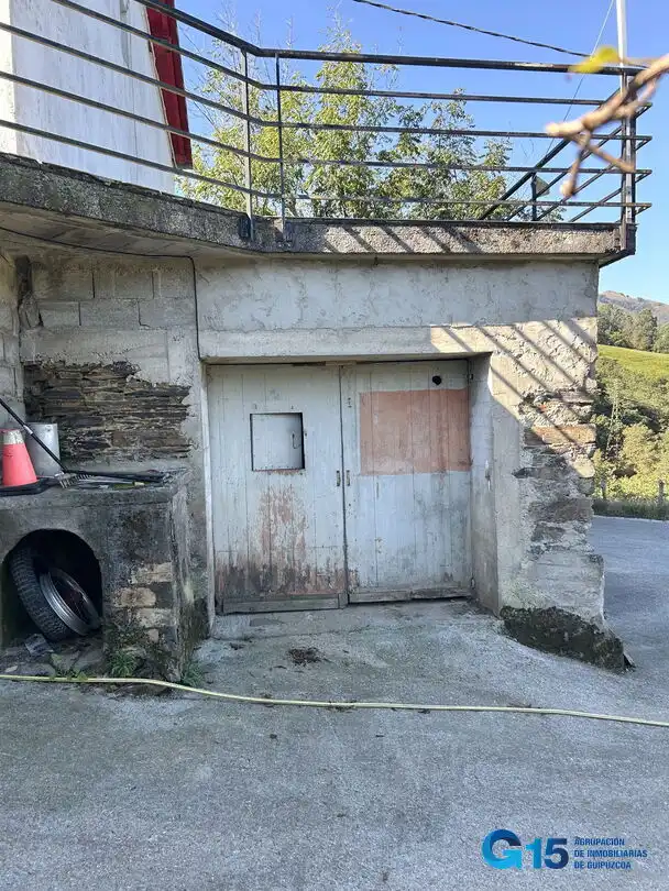 Vista exterior de Piso en venta en Arano, Navarra