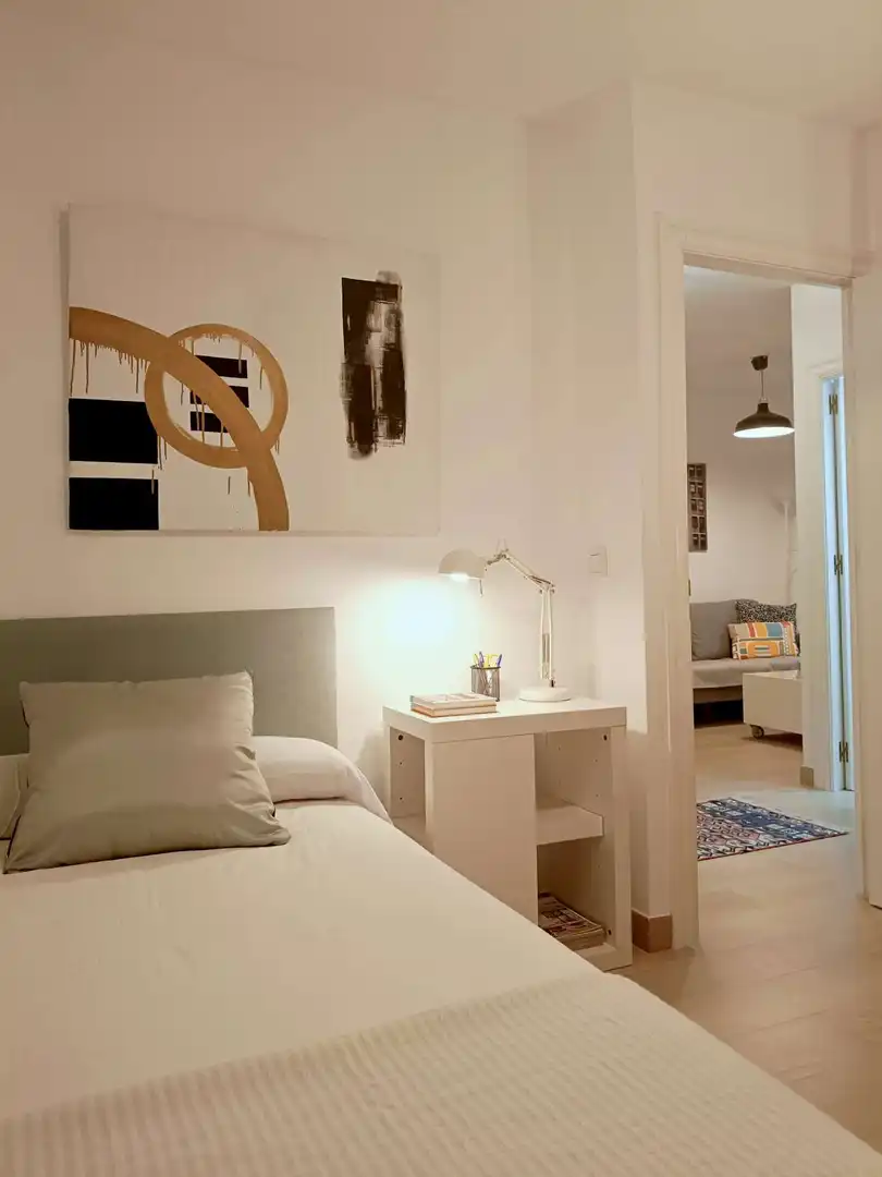 Habitación de Apartamento para compartir en Málaga con Aire acondicionado, Terraza y Amueblado