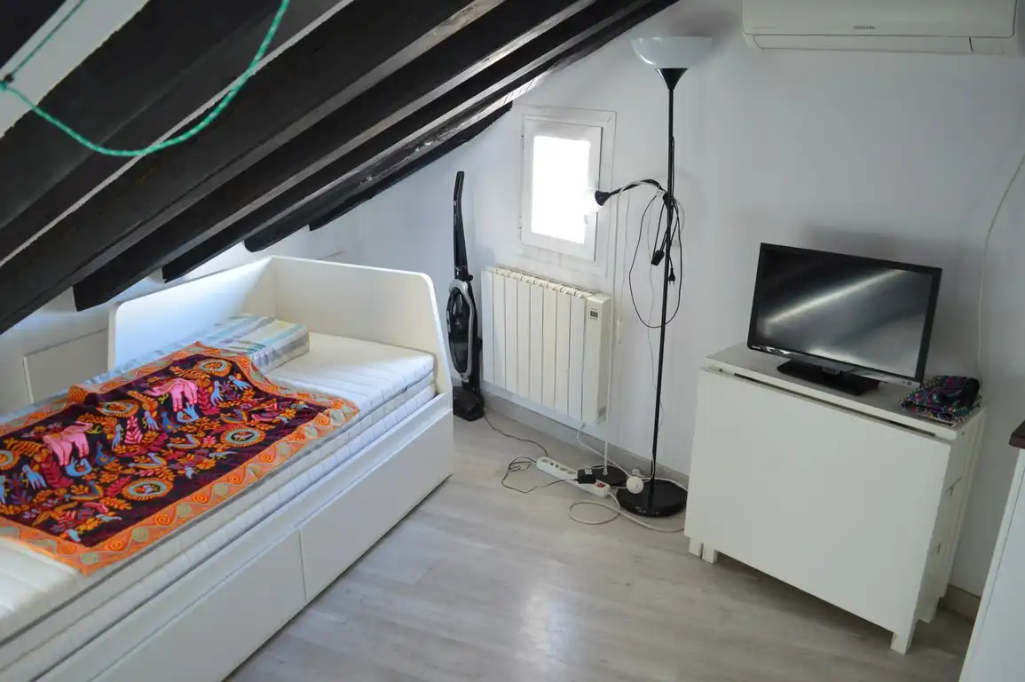 Bedroom of Flat for rent in Madrid  with Heating, Furnished and Washing machine