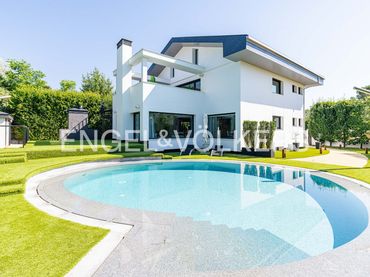 Casa amb piscina en venda a Guadarrama