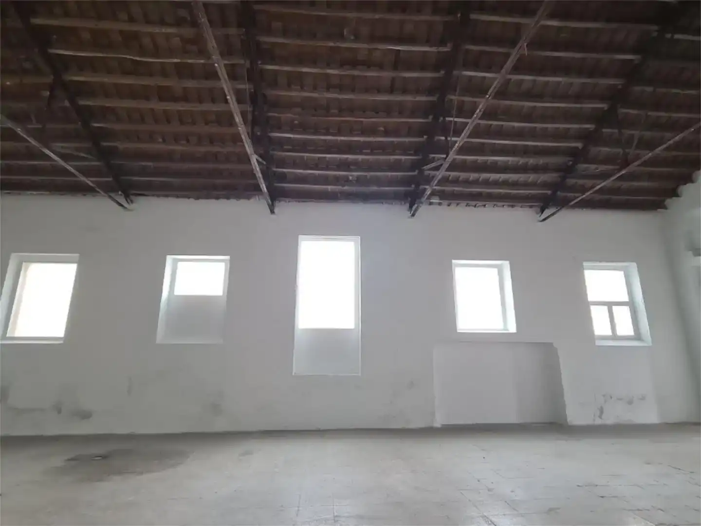 Fabrikhallen zur Miete in Bocairent