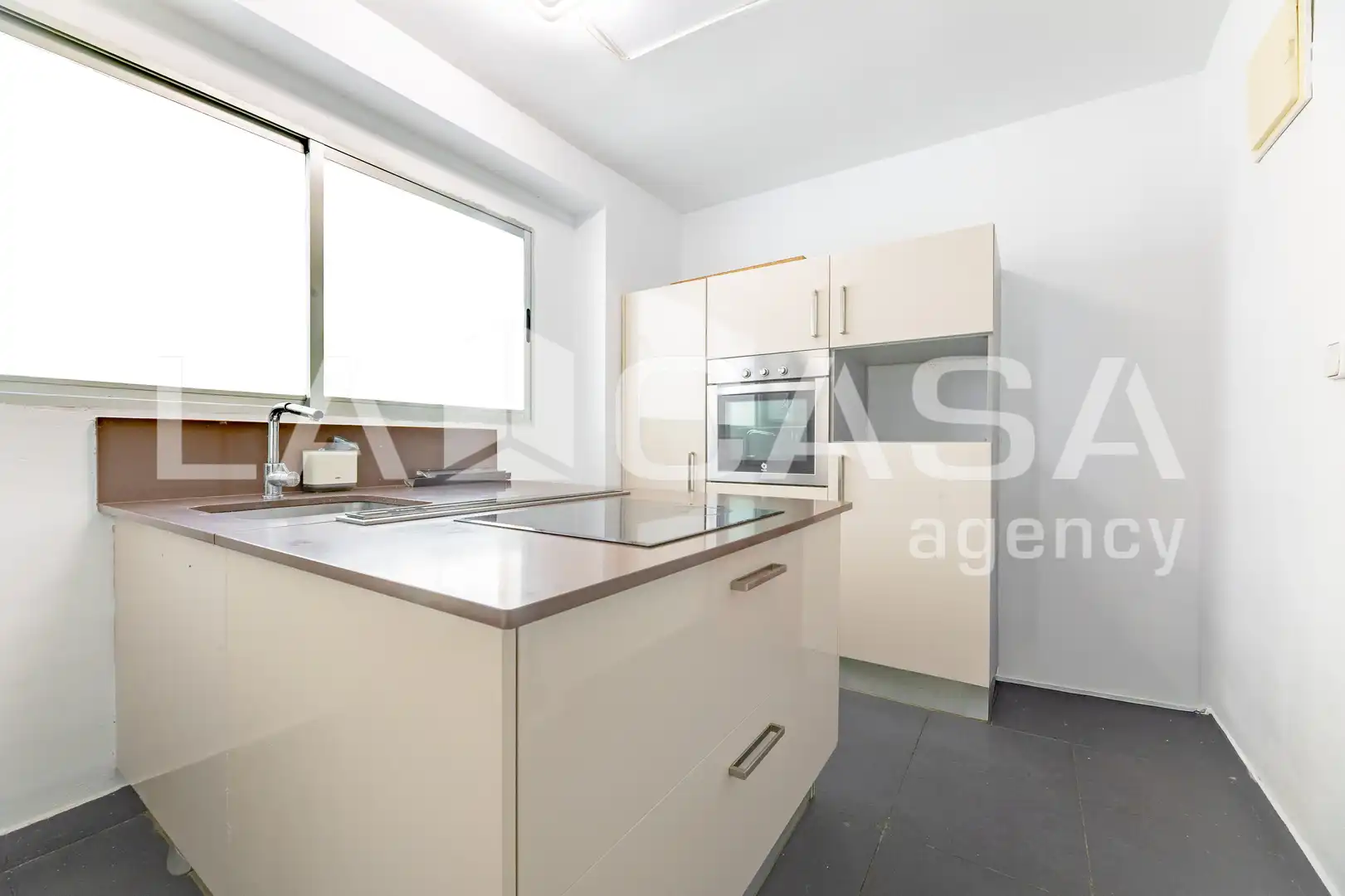 Cocina de Piso en venta en Valencia