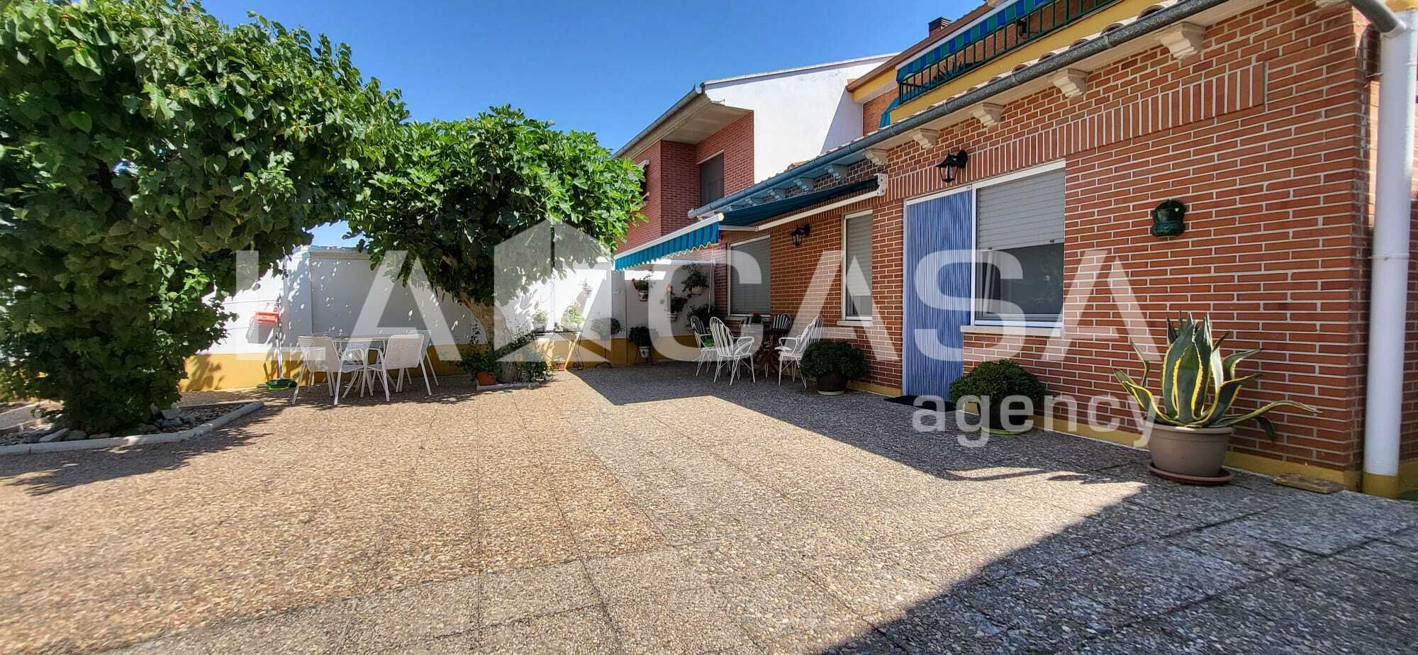 Planta baja for sale in Calle Real, Valdestillas