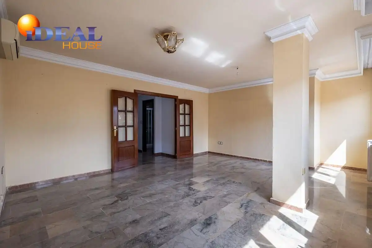 Piso con ascensor en venta en Calle MARQUES DE MONDEJAR, imagen 8