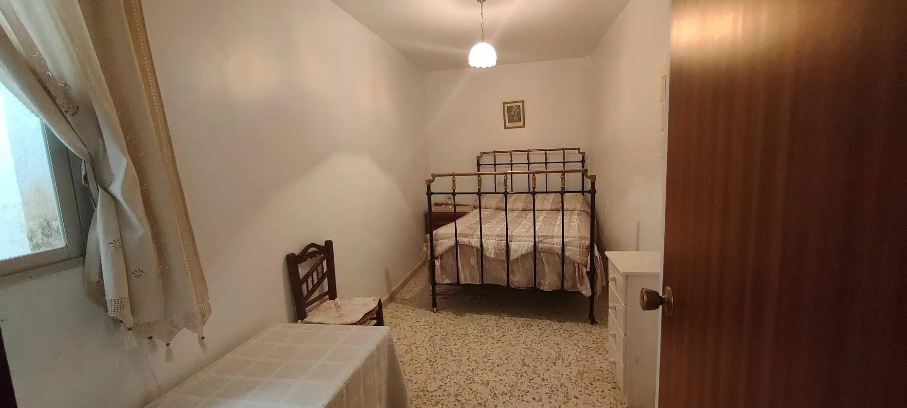Dormitori de Casa o xalet en venda en Jérez del Marquesado amb Terrassa, Traster i Moblat