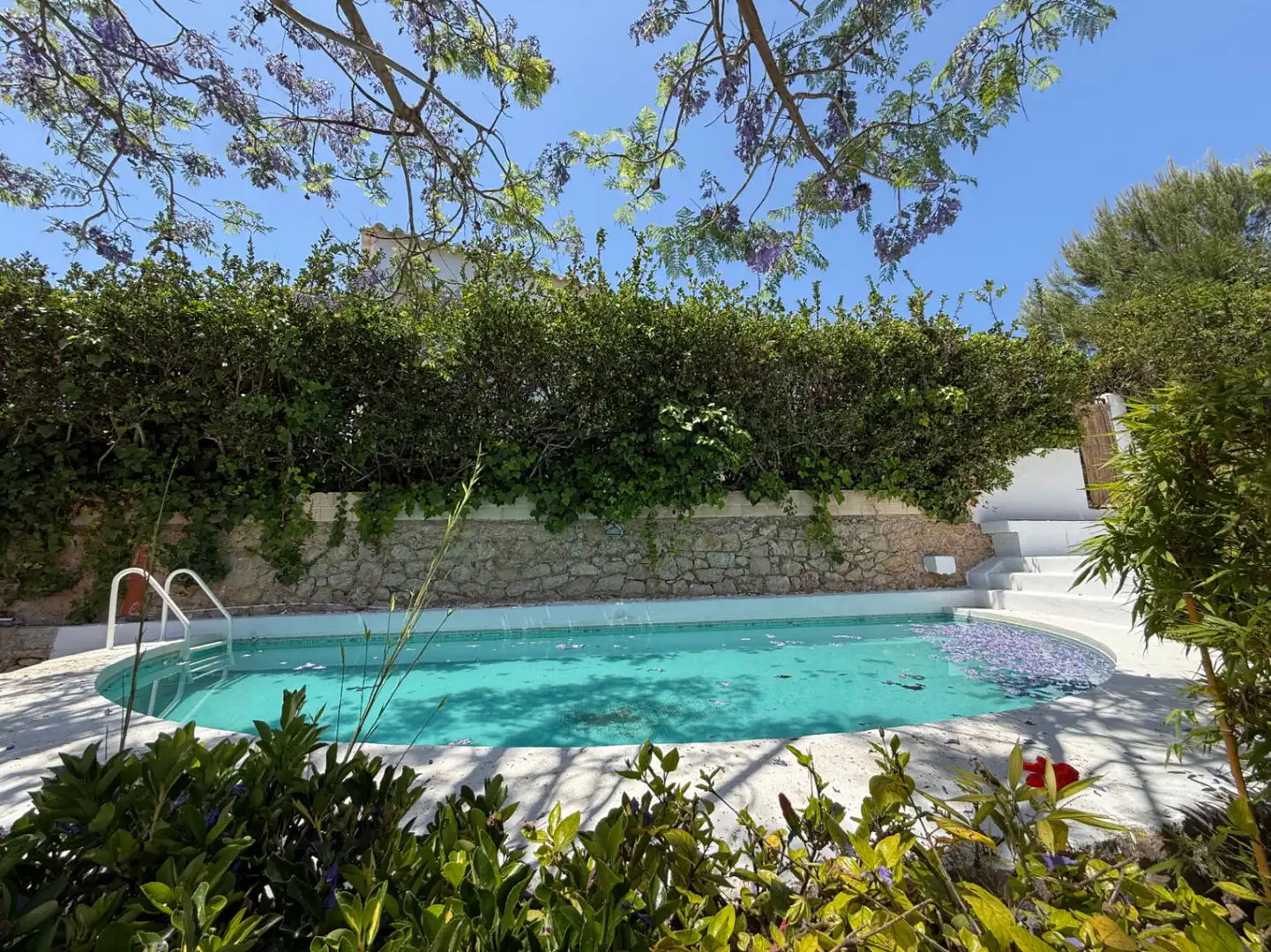 Swimming pool of Houses for sale in Santa Eulària des Riu  with Air Conditioner, Heating and Terrace