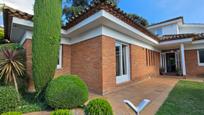 Vista exterior de Casa o xalet en venda en La Garriga amb Aire condicionat, Terrassa i Balcó