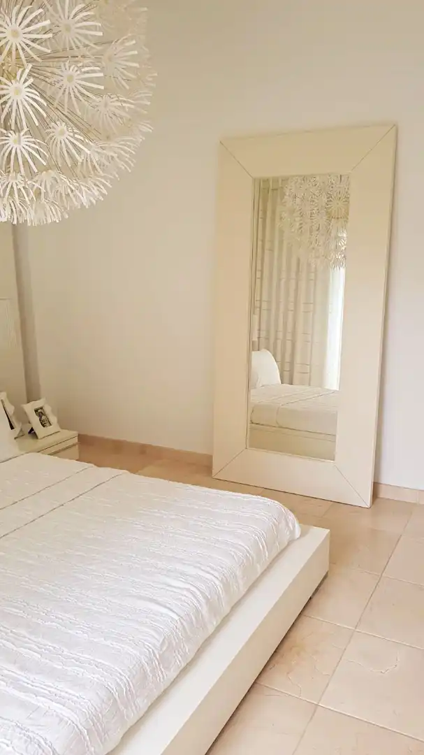 Dormitori de Casa o xalet en venda en Alhaurín de la Torre amb Aire condicionat, Jardí privat i Terrassa