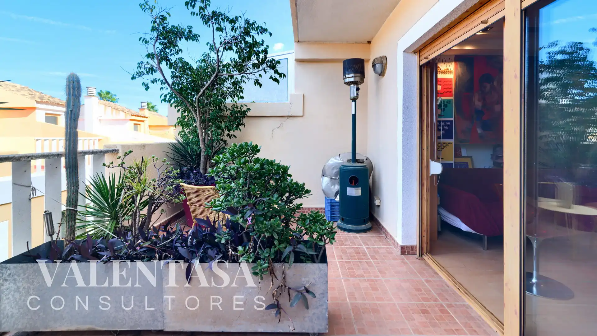 Terrace of Detached homes for sale in Chiva  with Air Conditioner, Private garden and Terrace