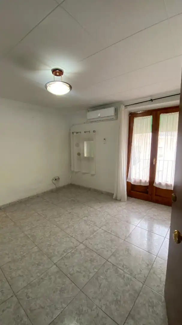 Flat for sale in Tivissa  with Terrace and Balcony