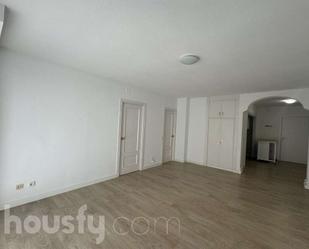 Flat to rent in  Madrid Capital  with Air Conditioner and Heating