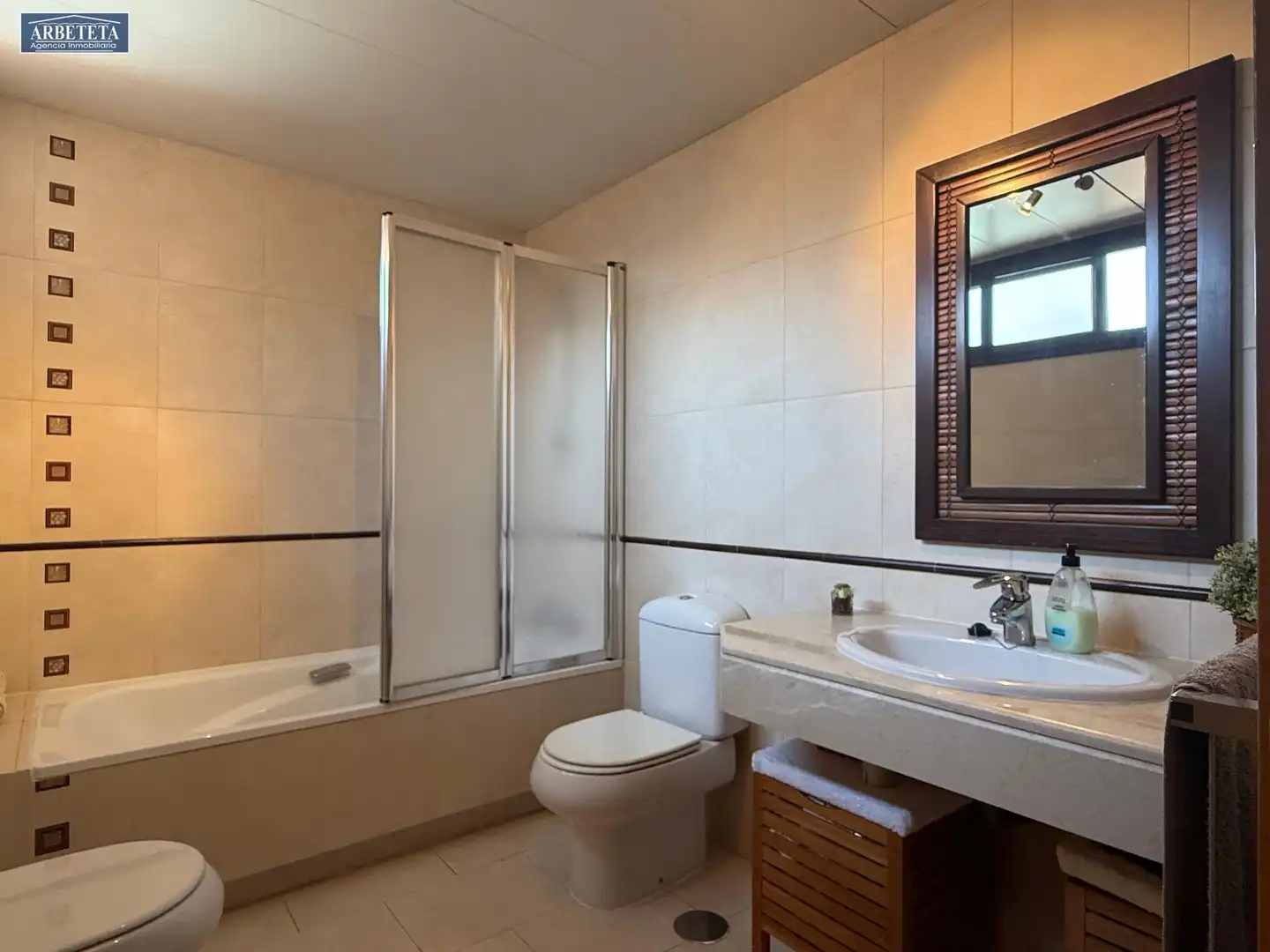 Baño de Casa adosada en venta en Yebes con Aire acondicionado, Calefacción y Terraza