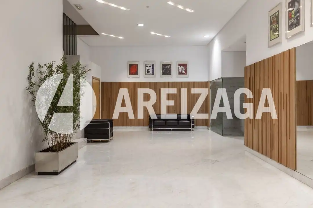 Piso en venta en Donostia - San Sebastián  con Calefacción, Terraza y Balcón