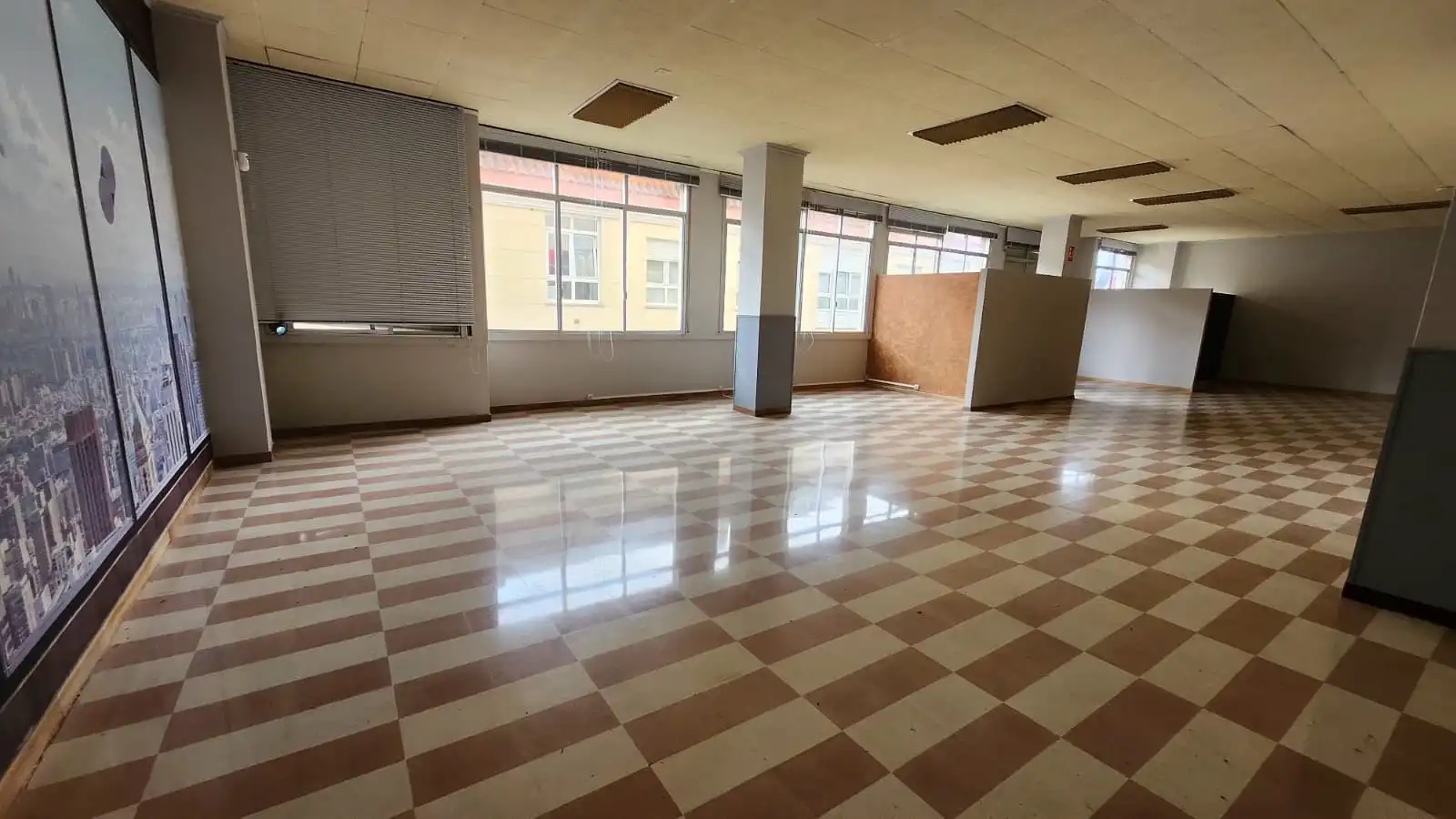 Commercial properties for rent in Miño