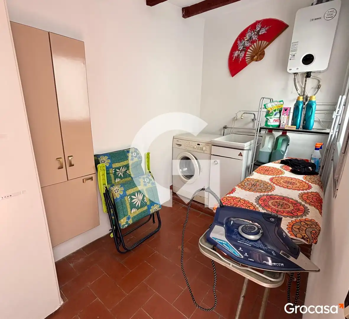 Kitchen of Houses for sale in L'Hospitalet de Llobregat  with Air Conditioner, Terrace and Storage room