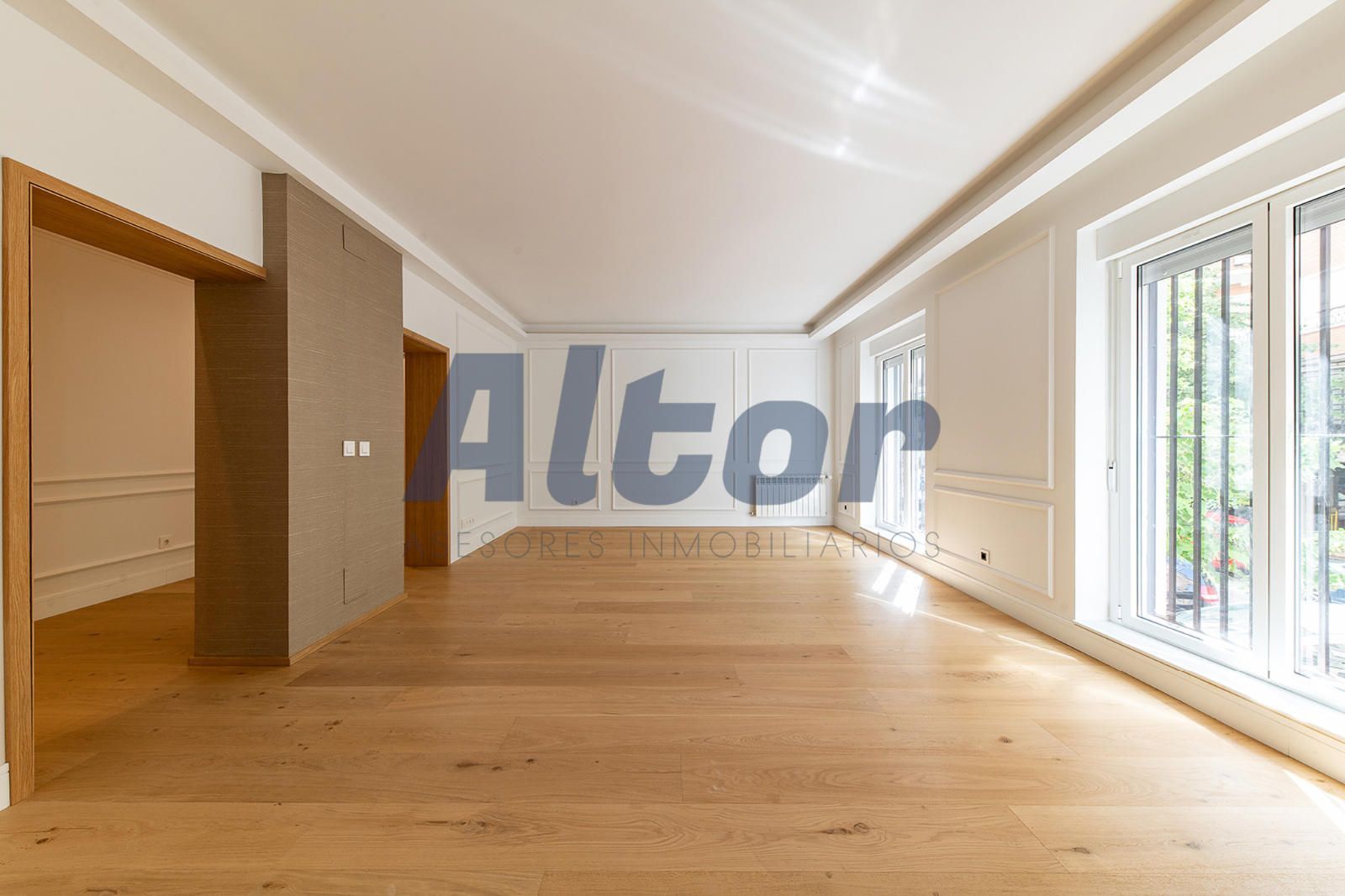 Sala d'estar de Pis en venda en  Madrid Capital amb Aire condicionat, Calefacció i Terrassa