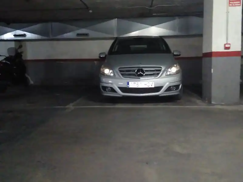 Garage zur Miete in Dénia, Alicante