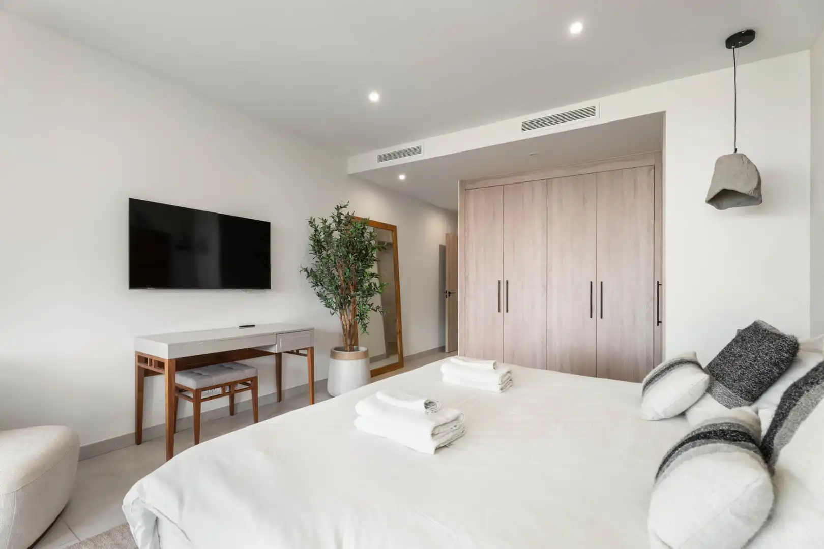 Habitación de Ático en venta en Marbella con Aire acondicionado, Jardín privado y Terraza