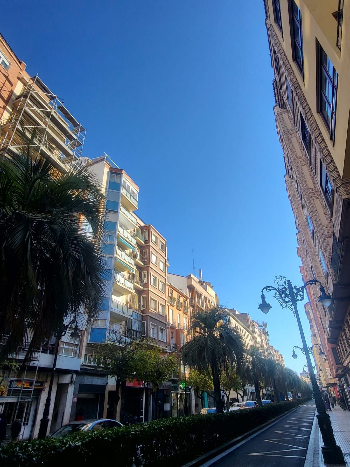 Vista exterior de Àtic en venda en  Zaragoza Capital amb Aire condicionat i Terrassa