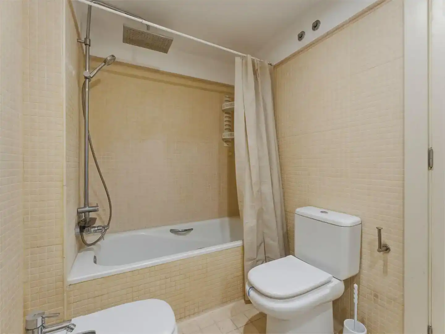 Baño de Piso en venta en Santiago del Teide con Aire acondicionado, Terraza y Piscina