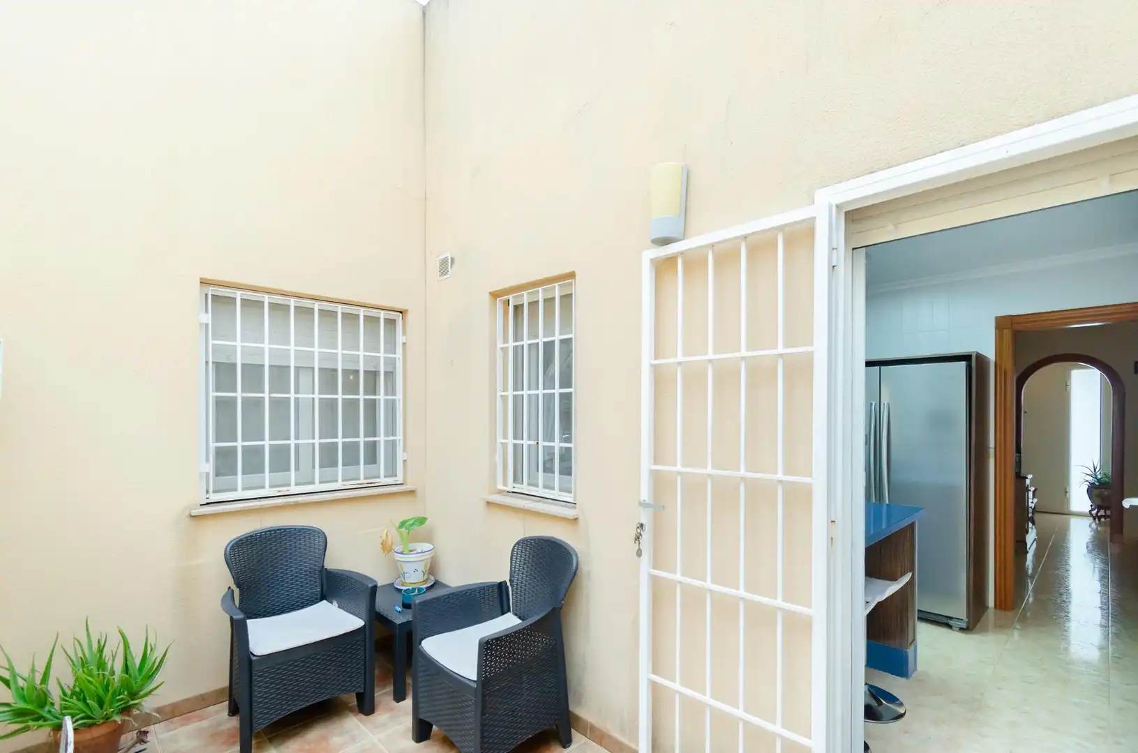 Balcony of Houses for sale in Cartagena  with Air Conditioner, Terrace and Storage room